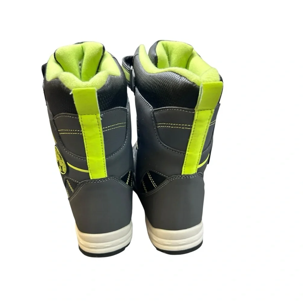Totes Snow Boots | Women’s Size 8 | Black & Neon Gree - Picture 9 of 10
